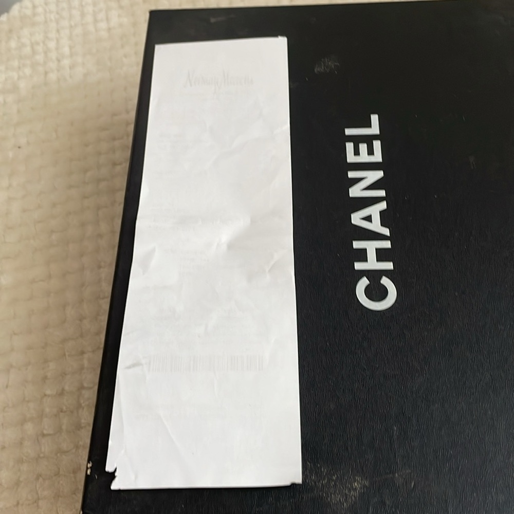 Chanel statement heels - Picture 11 of 11
